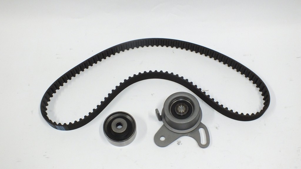 TRIGER SET ( DAYCO KAYIS - ALT RULMAN ) BEYAZ KUTU